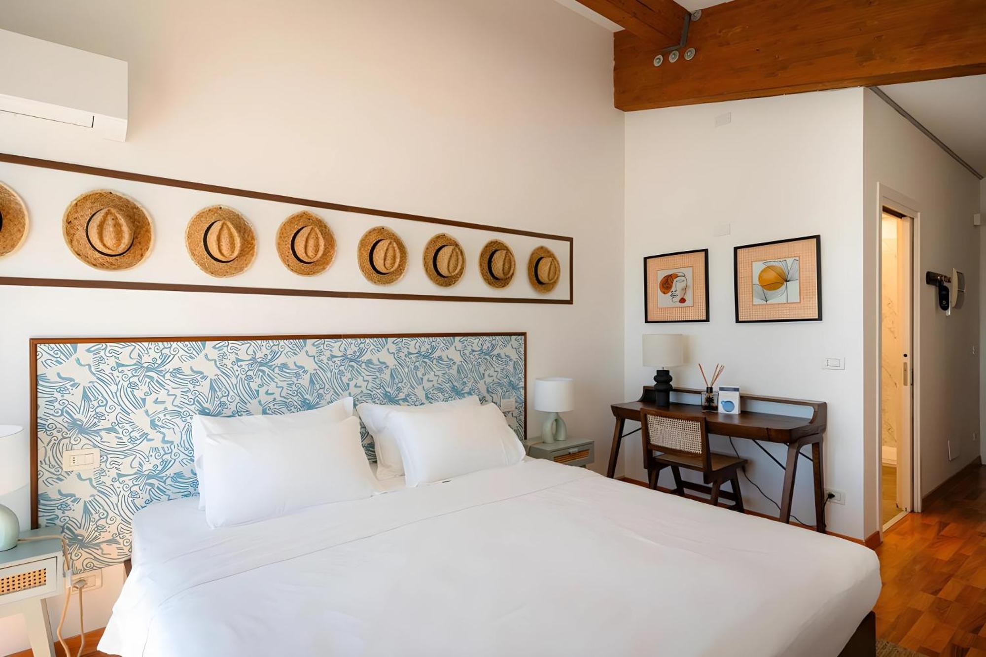 Hotiday Room Collection - Градо Экстерьер фото